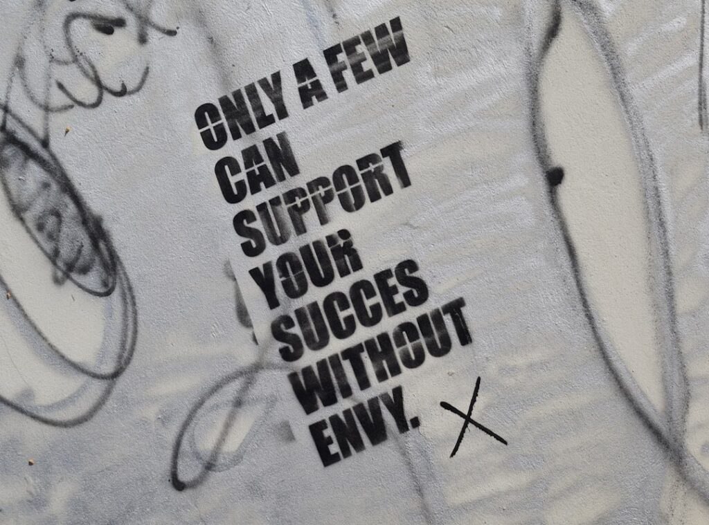 Can Vloweves Be Played as a Team