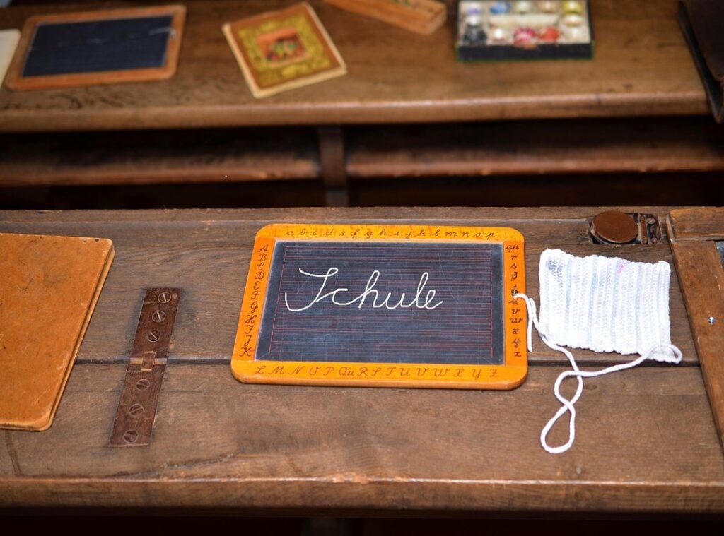 Hmcdretro Old School Gaming by Harmonicode